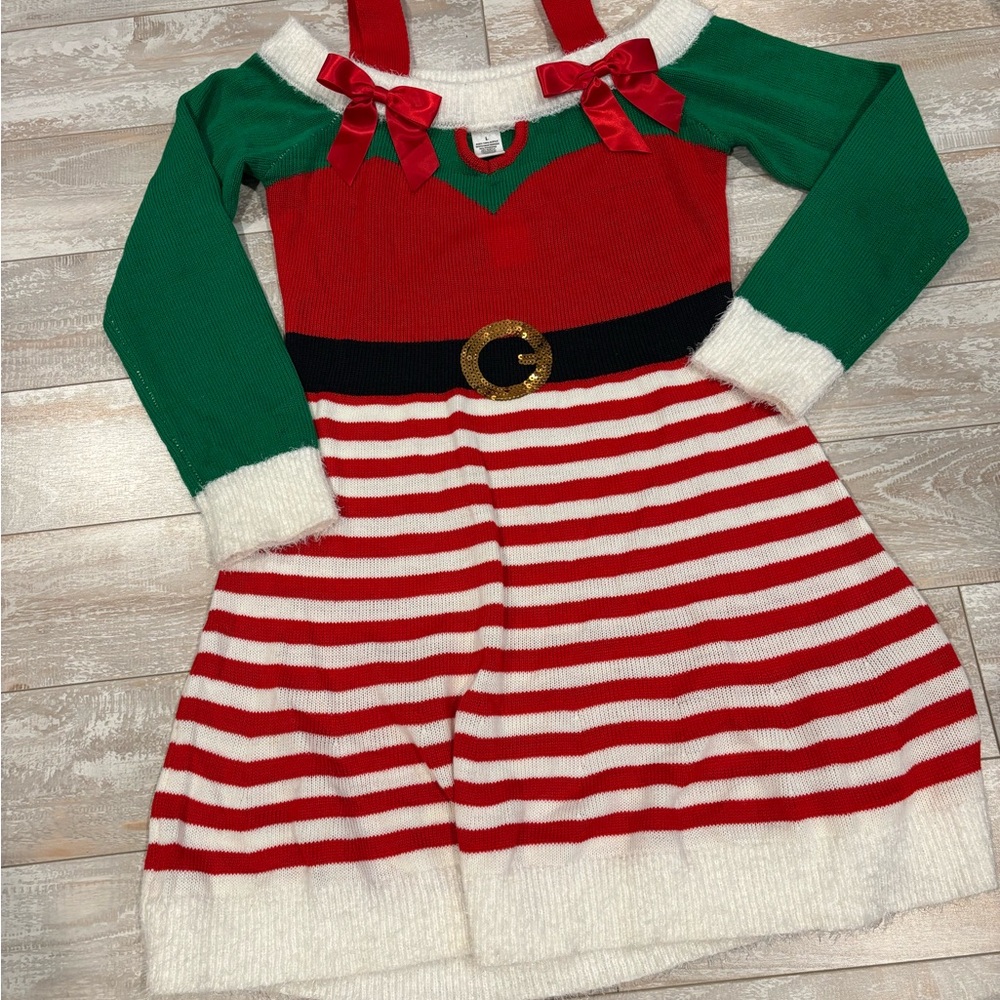 Planet Gold Red and Green Knit Top